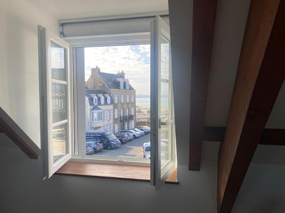 Maison Du Cap Lihou, Duplex Au 1Er Et 2Eme Etage Mansarde, Quartier Historique, Granville Exterior photo